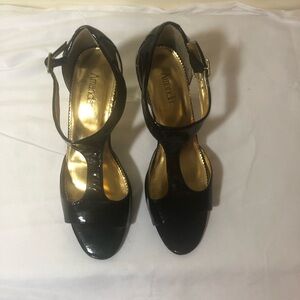 Amanda Black Women's Side Cutouts Peep Toe Shoes